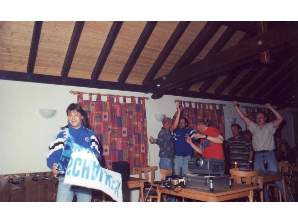 1997-uefa-cup-finale-18.jpg
