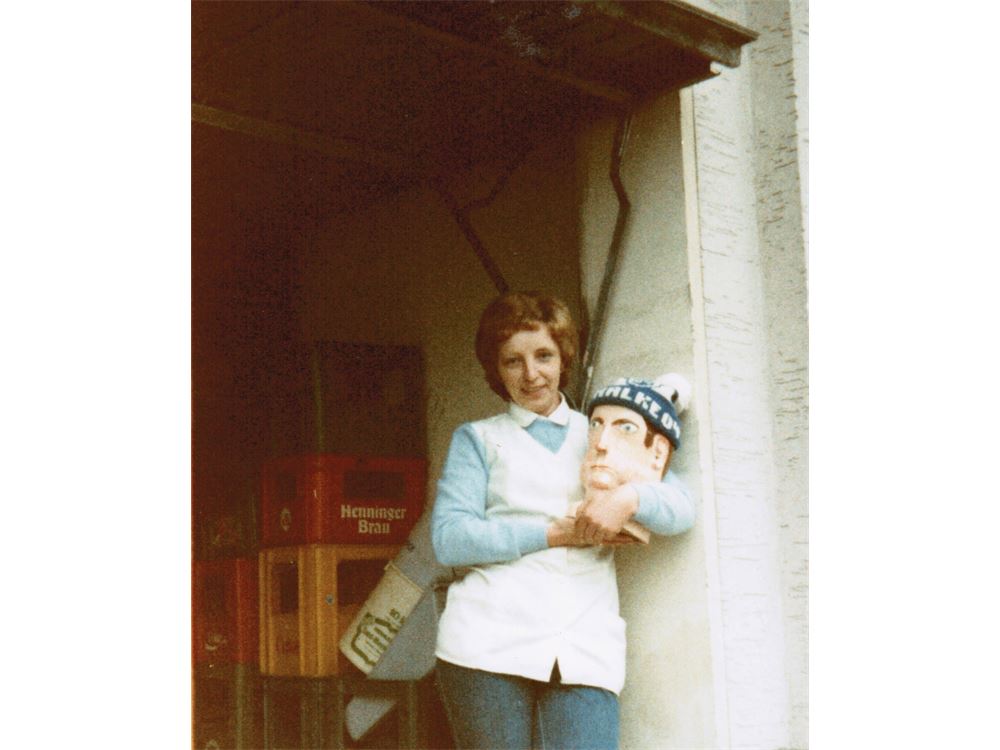 img3.jpg