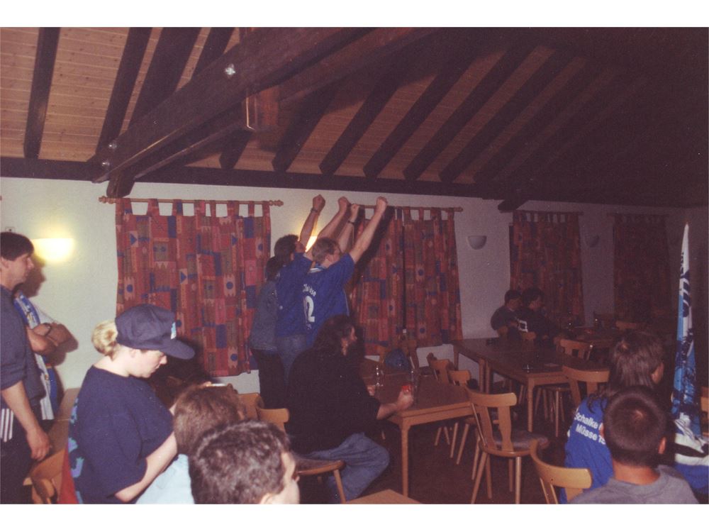 1997-uefa-cup-finale-09.jpg