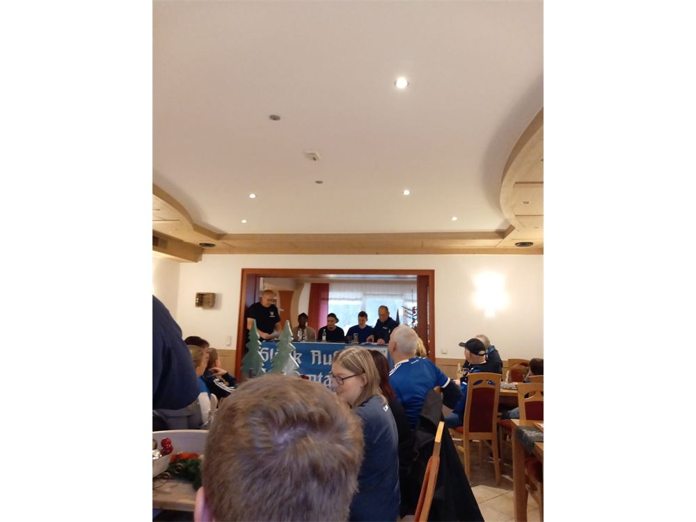 fmwa2768.jpg