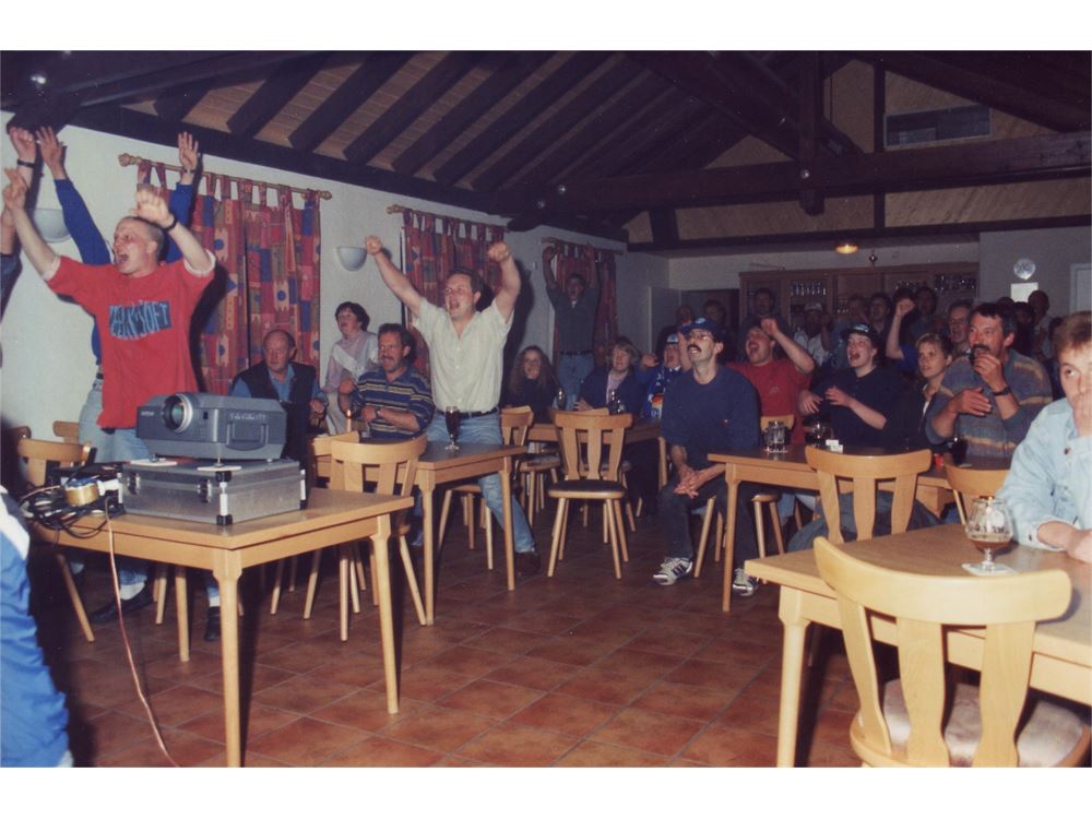 1997-uefa-cup-finale-19.jpg